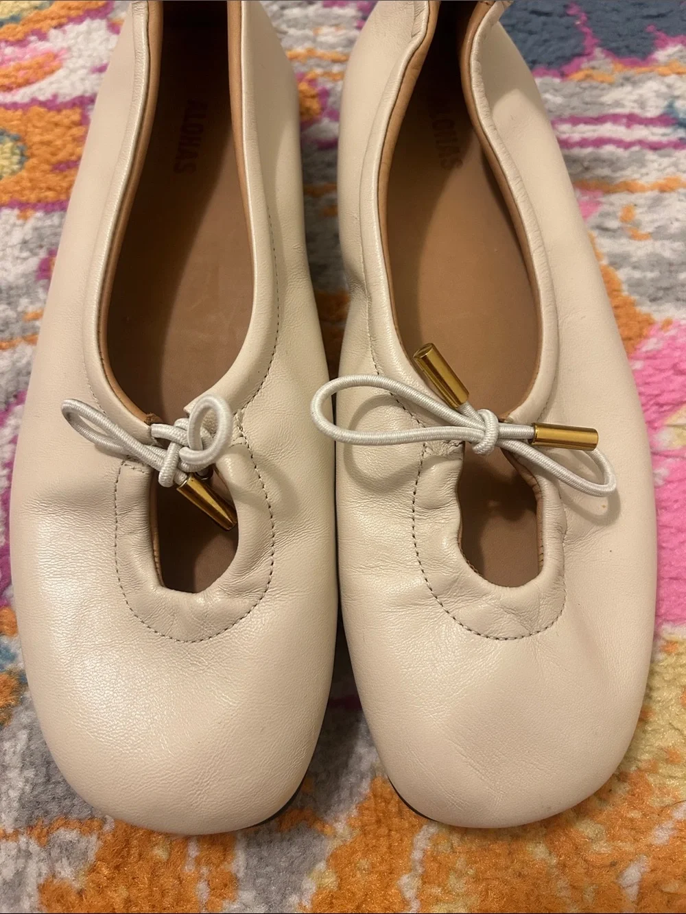 ALOHAS Rosalind Cream Leather Ballet Flats With Tie Bow Size 38, US 7-7.5
